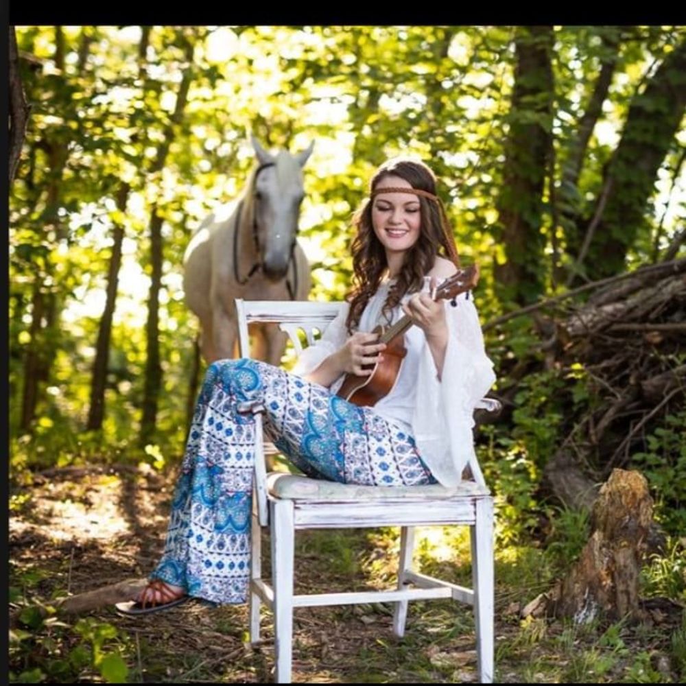 Meet your Posher, Maddie